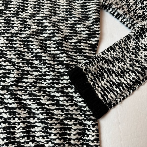 Calvin Klein cozy cowl neck oversized sweater - Picture 8 of 10